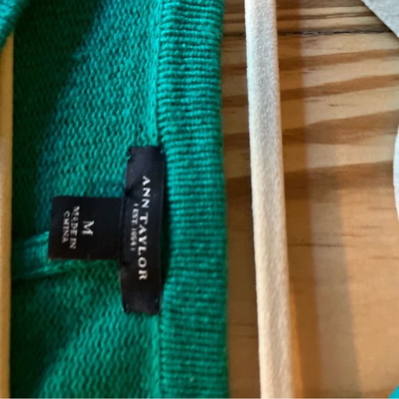 Sweater skirt set - Picture 3 of 8